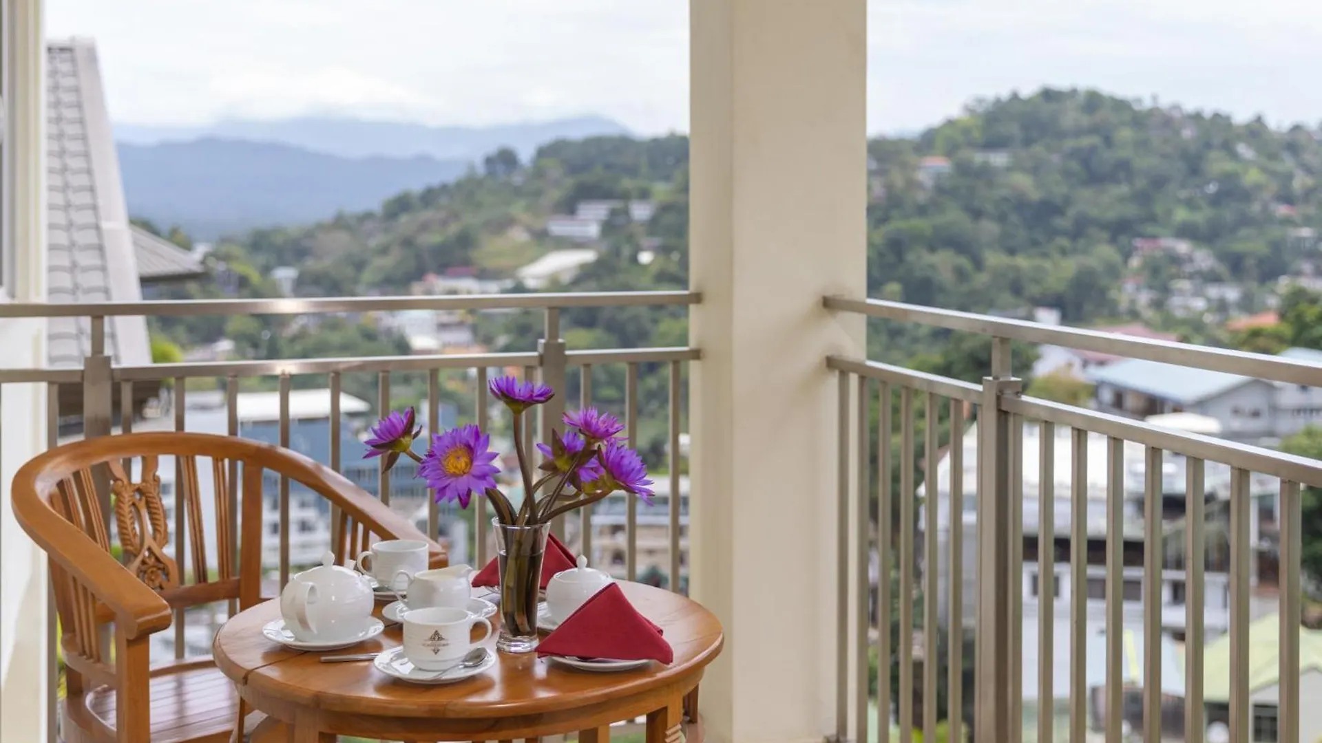 Hotel Cassendra Kandy
