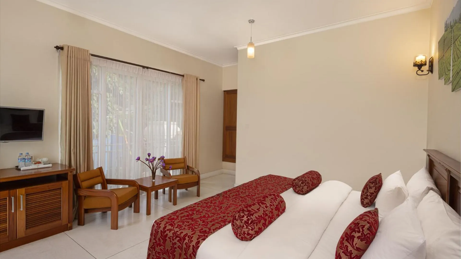 Hotel Cassendra كاندي